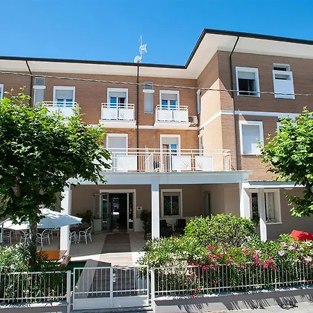 Szálloda Serenita 3*