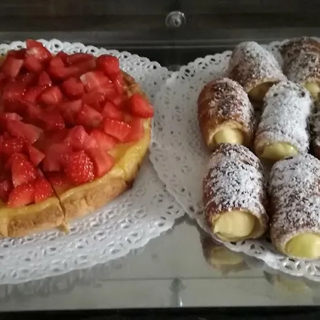 Serenita Szálloda